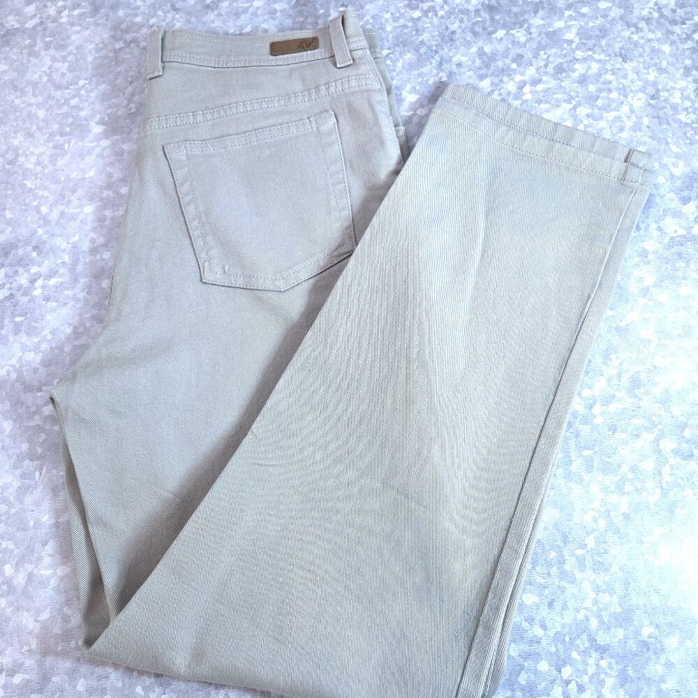 NWOT Gloria Vanderbilt Beige Straight Leg Jeans Size 12P